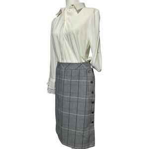 Vintage Wyndham Blue Plaid Button Knee Length Skirt Size 8P Lined Academia USA